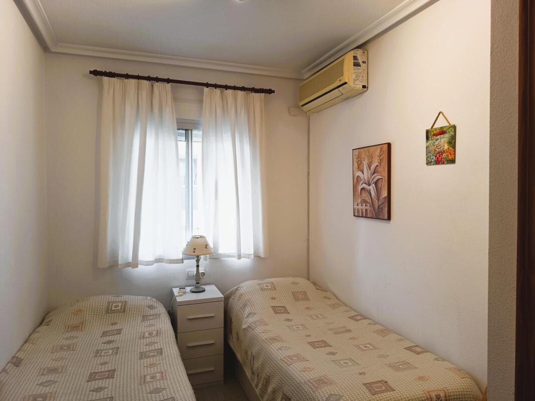 Apartamenty z 2 sypialniami, 70m² w Orihuela, Hiszpania [ID: 0152-645340]