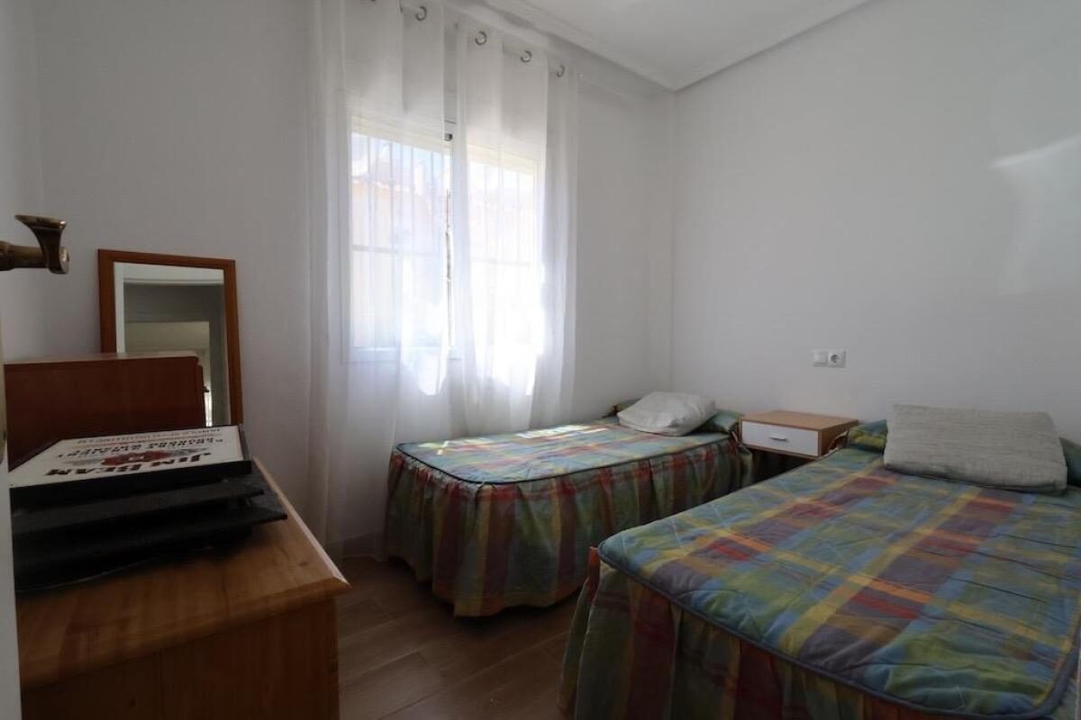 Bungalow with 2 bedrooms, 49m² in Orihuela, Spain [ID: 0152-645332]