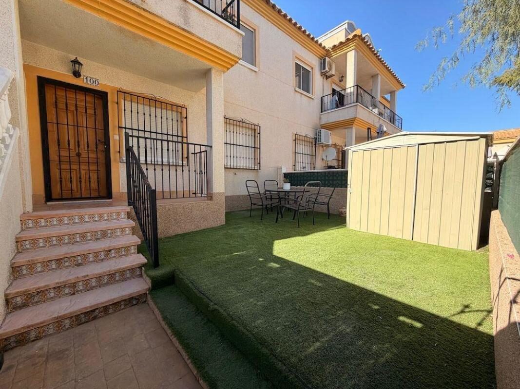 Bungalow with 2 bedrooms, 49m² in Orihuela, Spain [ID: 0152-645332]