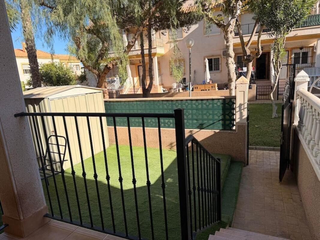 Bungalow with 2 bedrooms, 49m² in Orihuela, Spain [ID: 0152-645332]