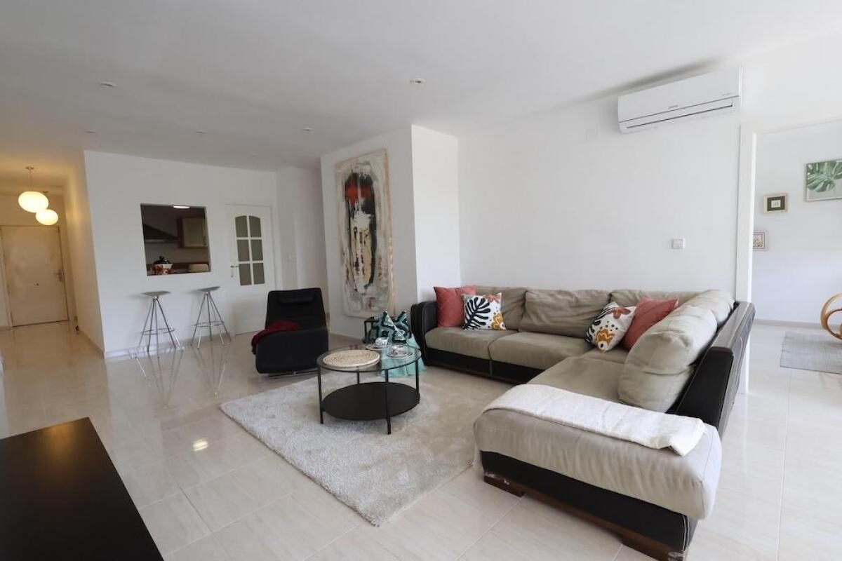 Апартаменти з 3 спальнями, 110м² в Торрев'єха, Іспанія [ID: 0152-645319]