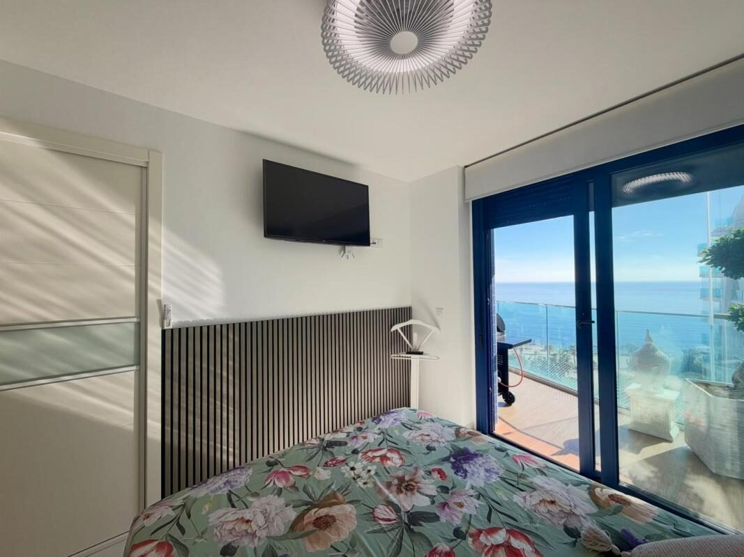Апартаменти з 2 спальнями, 96м² в Торрев'єха, Іспанія [ID: 0152-645276]