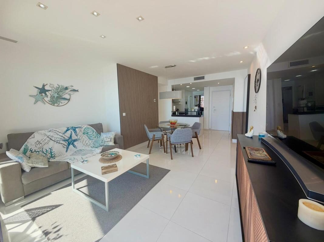 Апартаменти з 2 спальнями, 96м² в Торрев'єха, Іспанія [ID: 0152-645276]
