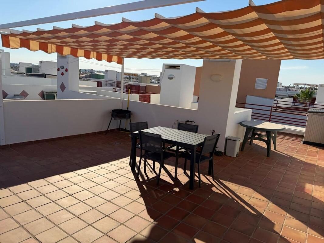 Апартаменти з 2 спальнями, 77м² в Оріуела, Іспанія [ID: 0152-644804]