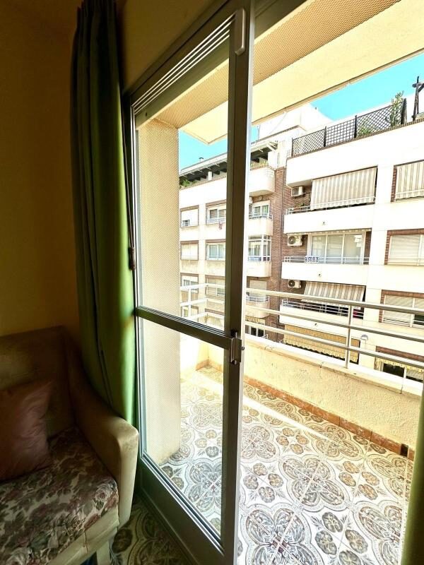 Apartamenty w Torrevieja, Hiszpania, 93m² - obraz 24