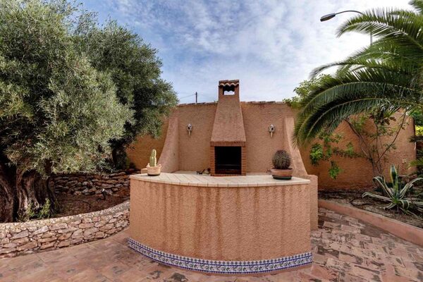 Villa in Torrevieja, Spain, 558m² - image 9