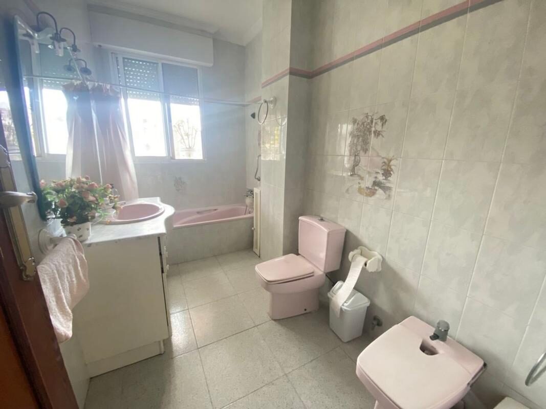 Апартаменты с 3 спальнями, 73м² в Рохалес, Испания [ID: 0152-644128]