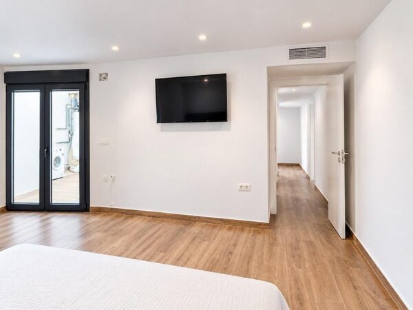 Комерційна нерухомість в Оріуела, Іспанія, 700м² - зображення 24