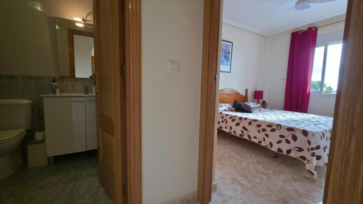 Apartamenty z 1 sypialnią, 45m² w Torrevieja, Hiszpania [ID: 0152-640816]