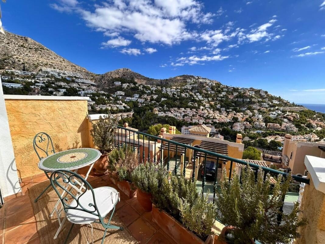 Domy z 3 sypialniami, 115m² w Altea, Hiszpania [ID: 0152-640803]