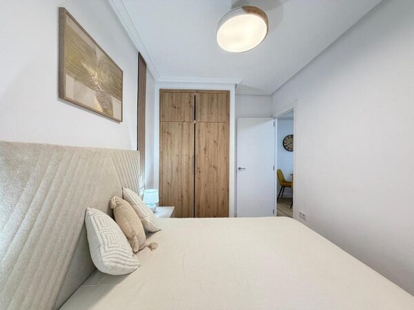 Apartamenty w Torrevieja, Hiszpania, 44m² - obraz 17