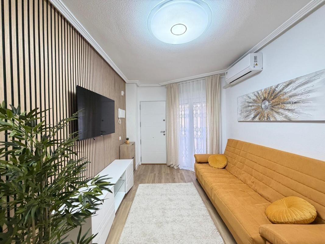 Apartments with 1 bedroom, 44m² in Torrevieja, Spain [ID: 0152-640534]