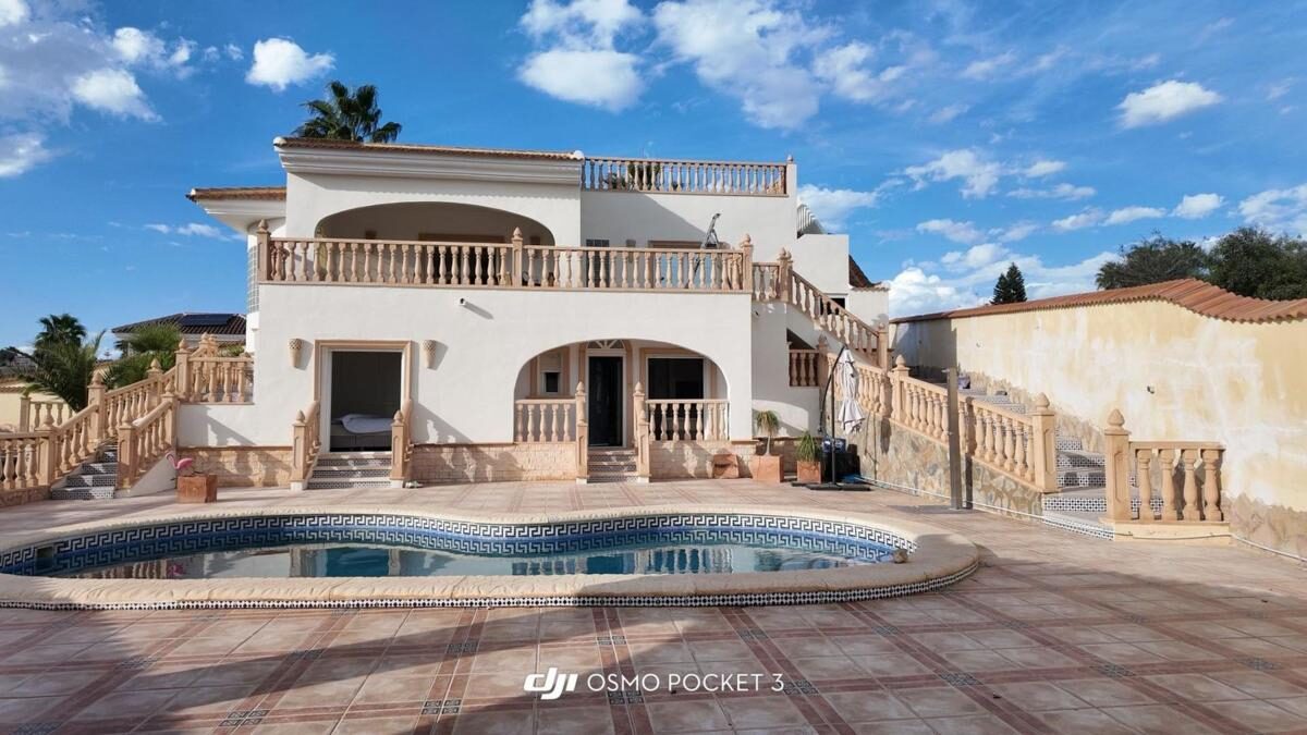 Domy z 5 sypialniami, 299m² w Rojales, Hiszpania [ID: 0152-640384]