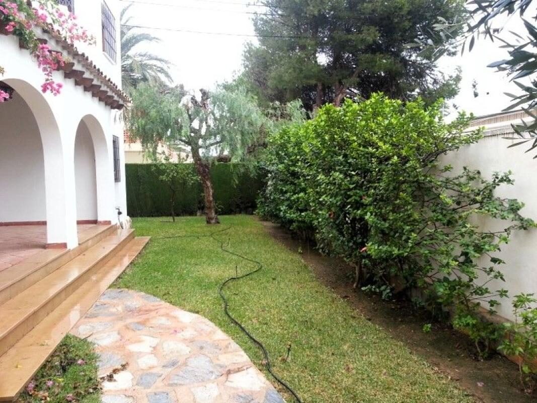 Villa, 199m² in Orihuela, Spain [ID: 0152-639854]