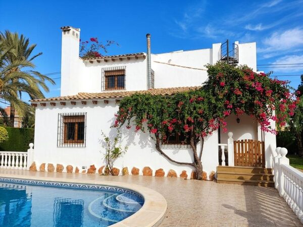 Villa in Orihuela ID 0152-639854