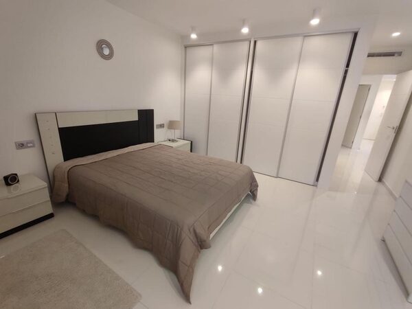 Apartamenty w Torrevieja, Hiszpania, 103m² - obraz 11