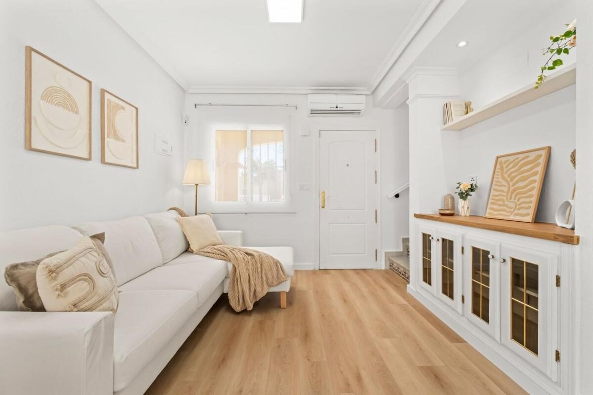 Domy z 2 sypialniami, 64m² w Orihuela, Hiszpania [ID: 0152-638975]