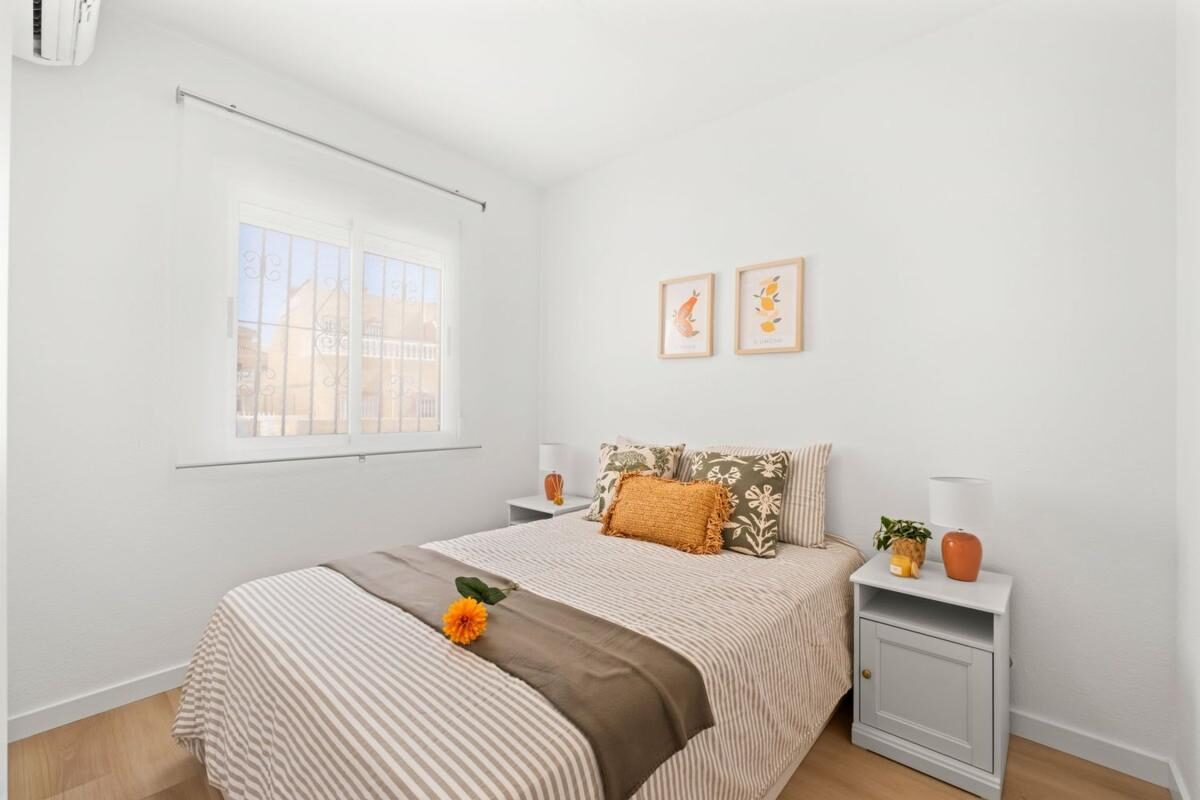 Domy z 2 sypialniami, 64m² w Orihuela, Hiszpania [ID: 0152-638975]