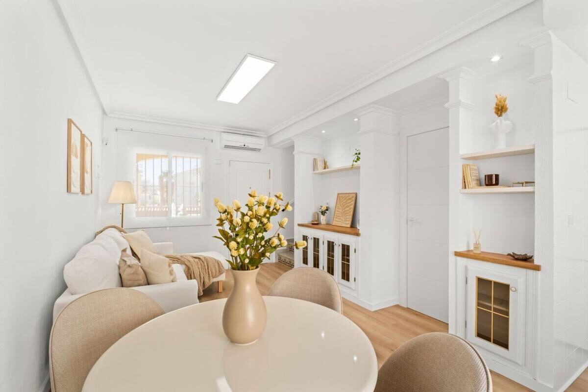 Domy z 2 sypialniami, 64m² w Orihuela, Hiszpania [ID: 0152-638975]
