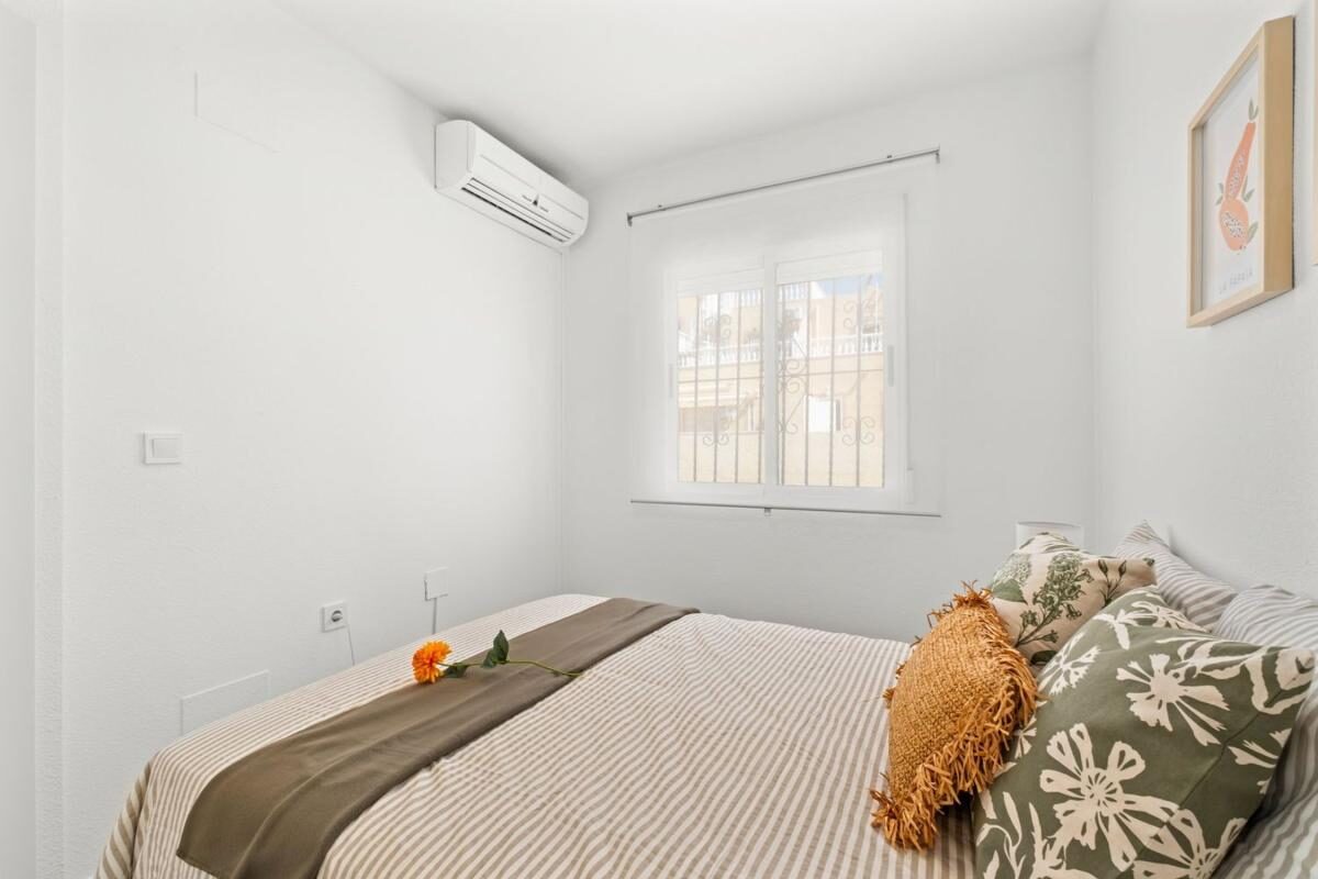 Domy z 2 sypialniami, 64m² w Orihuela, Hiszpania [ID: 0152-638975]