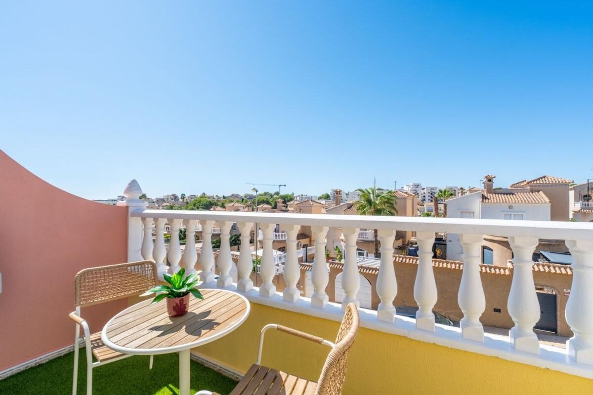 Domy z 2 sypialniami, 64m² w Orihuela, Hiszpania [ID: 0152-638975]