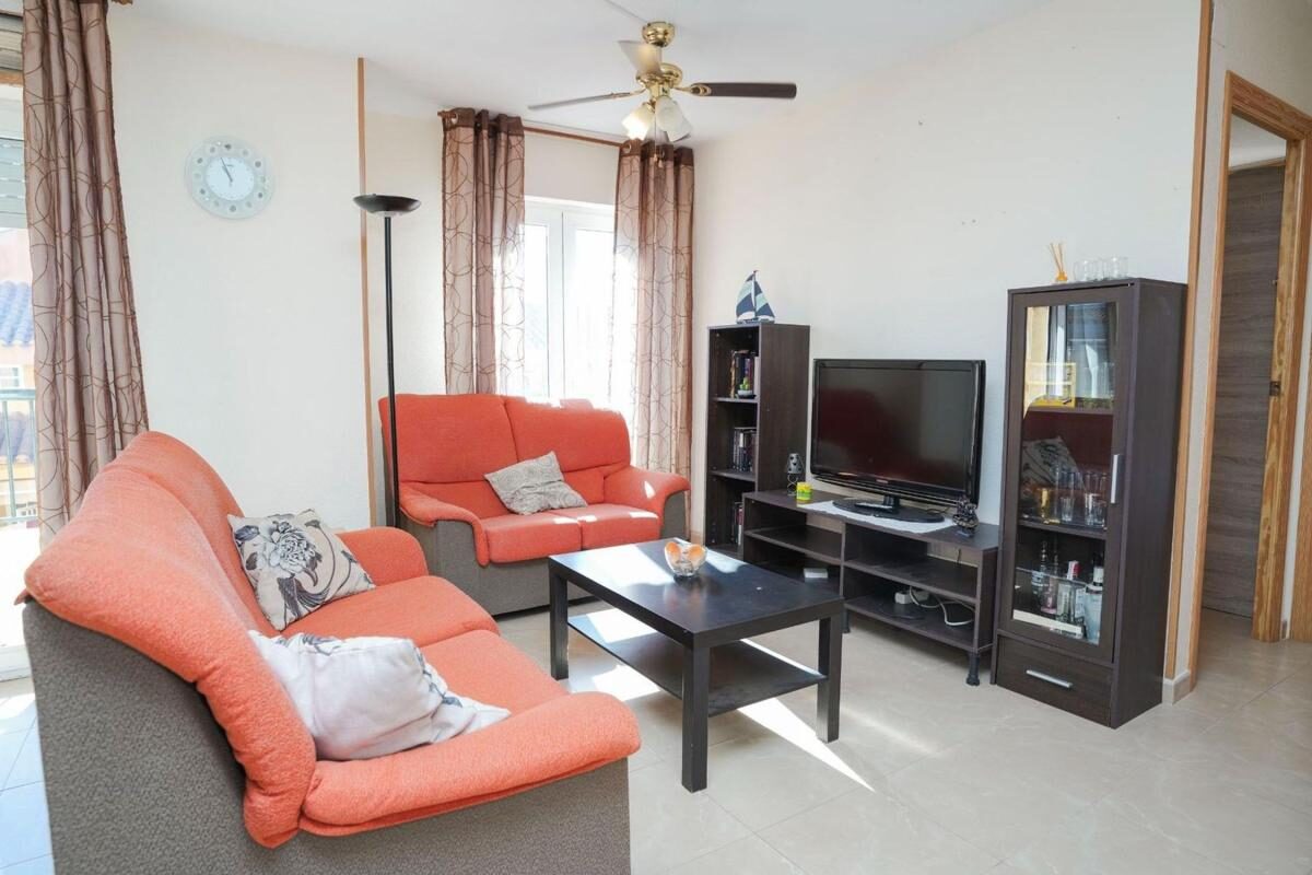 Apartments with 3 bedrooms, 94m² in Torrevieja, Spain [ID: 0152-638415]