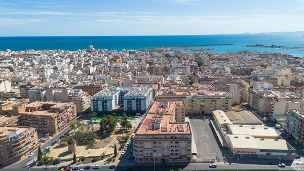 Apartamenty w Torrevieja, Hiszpania, 74m² - obraz 10