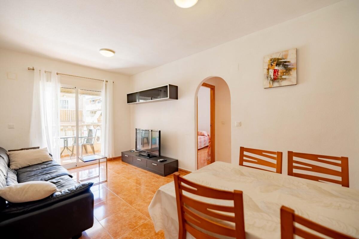 Apartments with 3 bedrooms, 81m² in Torrevieja, Spain [ID: 0152-637000]