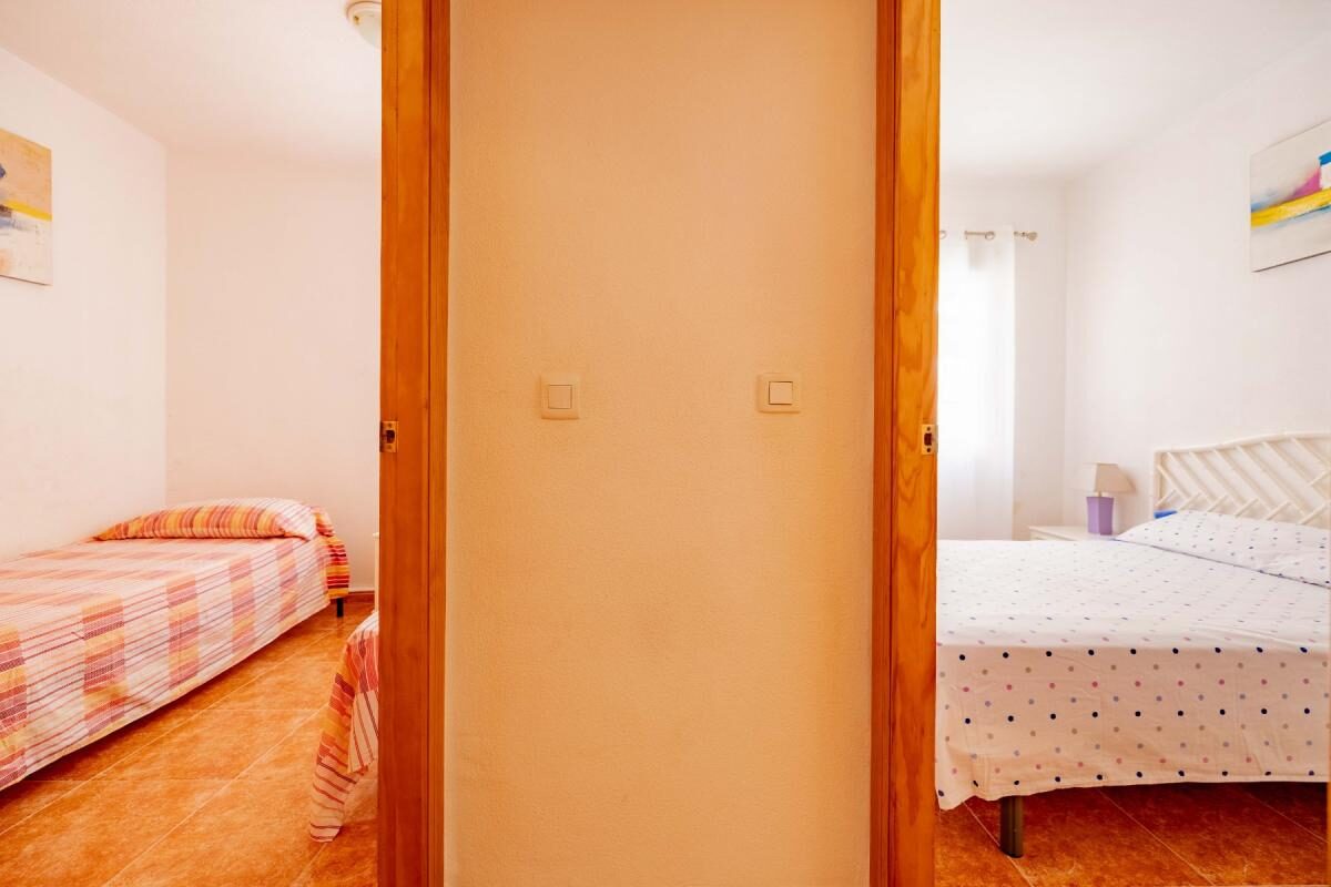 Apartments with 3 bedrooms, 81m² in Torrevieja, Spain [ID: 0152-637000]