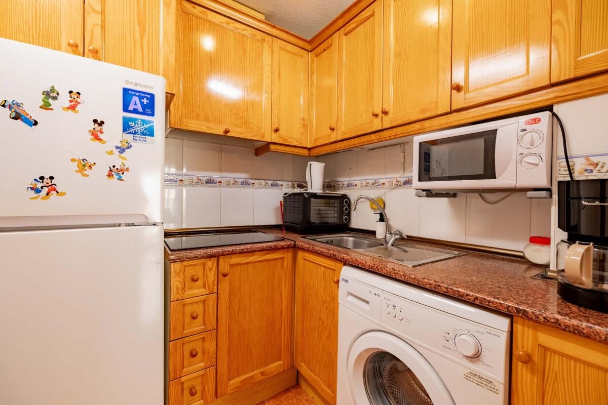 Apartments with 3 bedrooms, 81m² in Torrevieja, Spain [ID: 0152-637000]