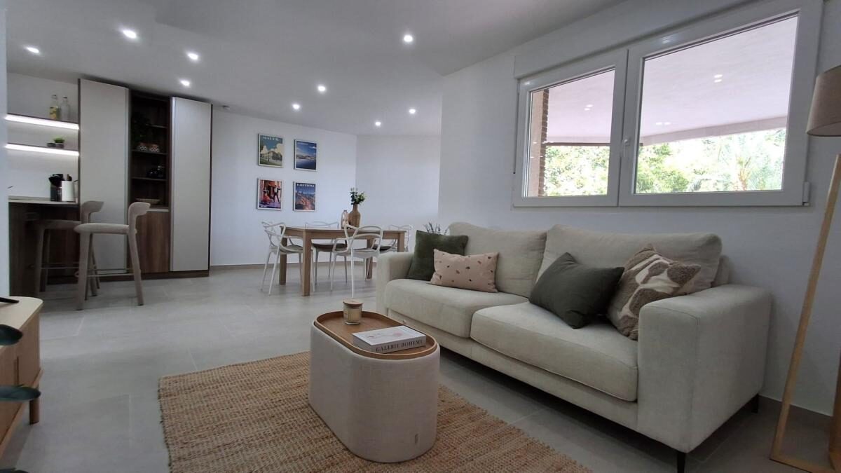 Apartamenty z 2 sypialniami, 105m² w Torrevieja, Hiszpania [ID: 0152-636989]