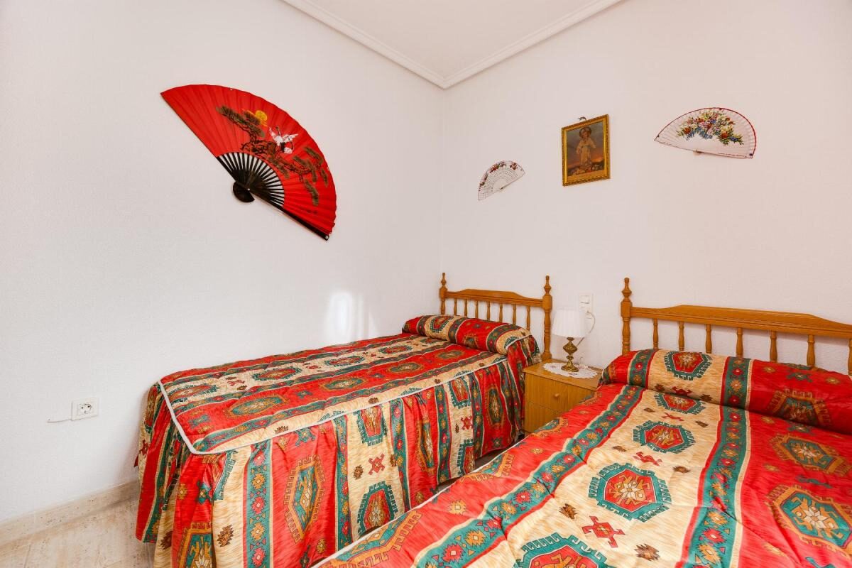 Apartments with 2 bedrooms, 61m² in Torrevieja, Spain [ID: 0152-635695]