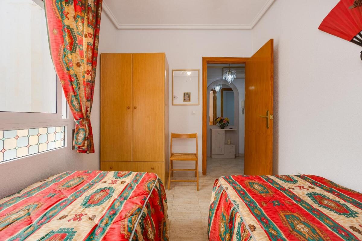 Apartments with 2 bedrooms, 61m² in Torrevieja, Spain [ID: 0152-635695]