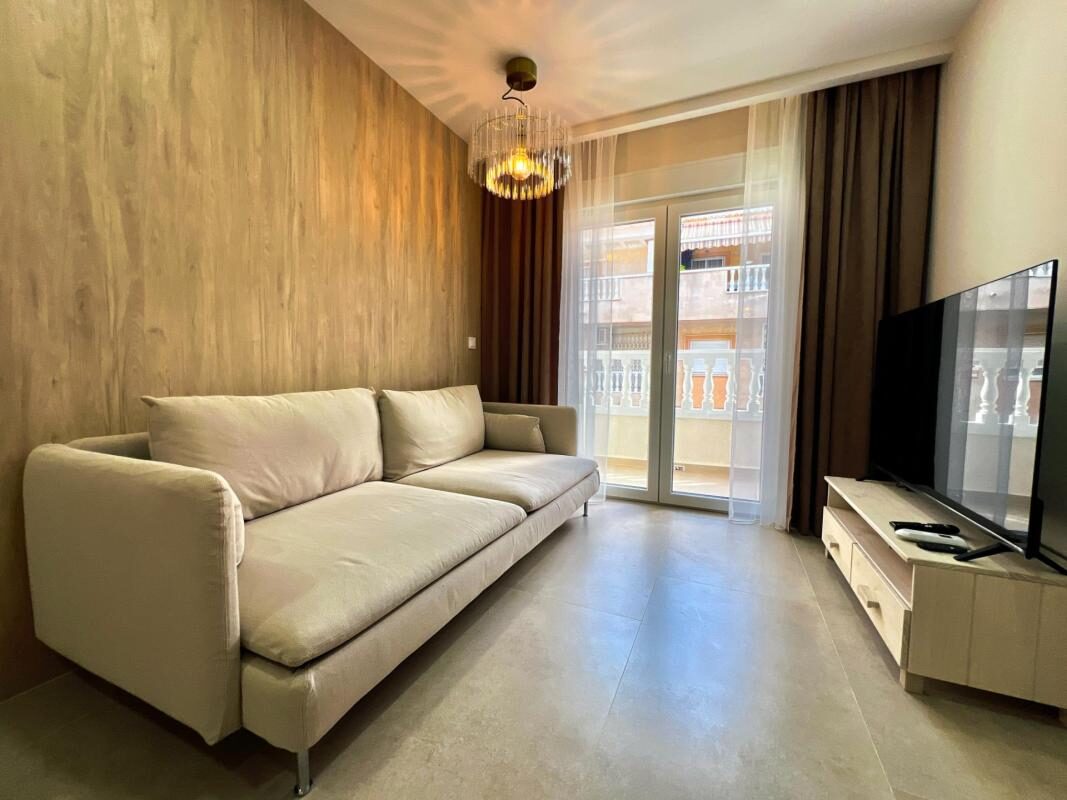 Apartamenty z 2 sypialniami, 60m² w Torrevieja, Hiszpania [ID: 0152-635668]