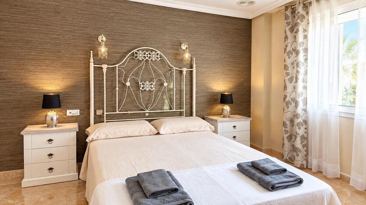 Willa z 4 sypialniami, 265m² w Benferri, Hiszpania [ID: 0152-635055]