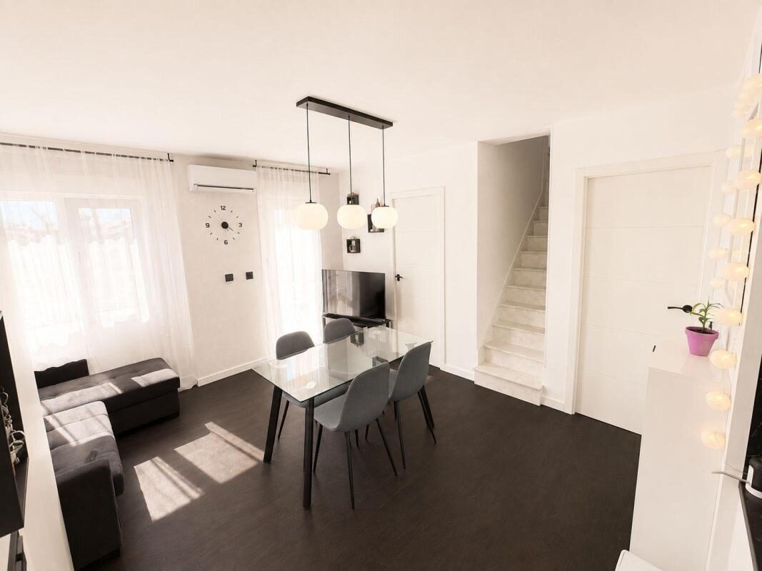 Bungalow z 1 sypialnią, 82m² w Torrevieja, Hiszpania [ID: 0152-633571]