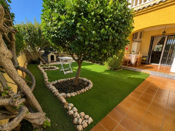 Bungalow in Orihuela, Spain, 88m² - image 15