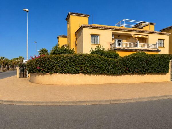 Bungalow in Orihuela, Spain, 88m² - image 19