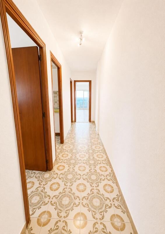 Apartments in Torrevieja, Spain, 95m² - image 8