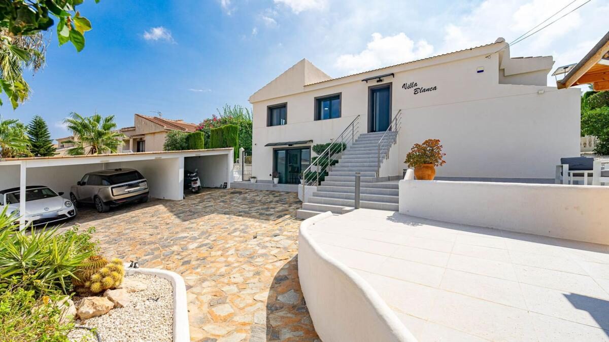 Domy z 3 sypialniami, 211m² w Orihuela, Hiszpania [ID: 0152-631284]