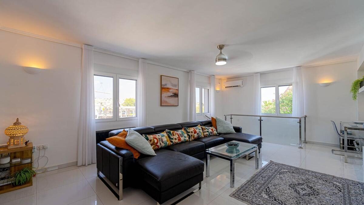 Domy z 3 sypialniami, 211m² w Orihuela, Hiszpania [ID: 0152-631284]