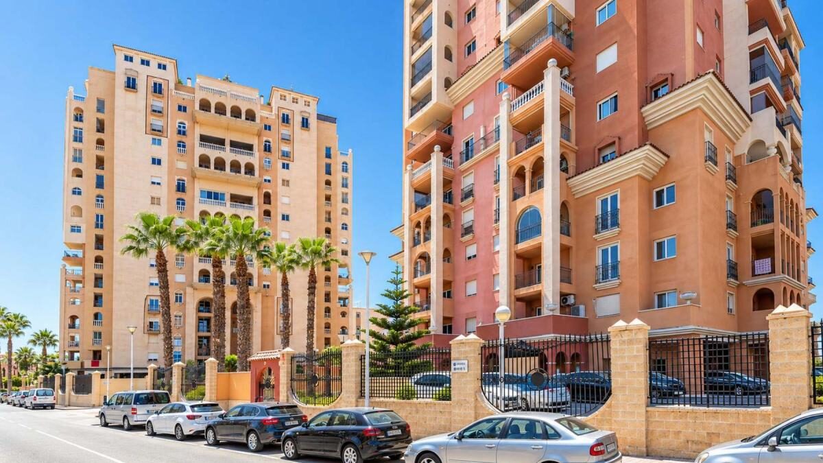 Apartamenty z 2 sypialniami, 85m² w Torrevieja, Hiszpania [ID: 0152-630186]