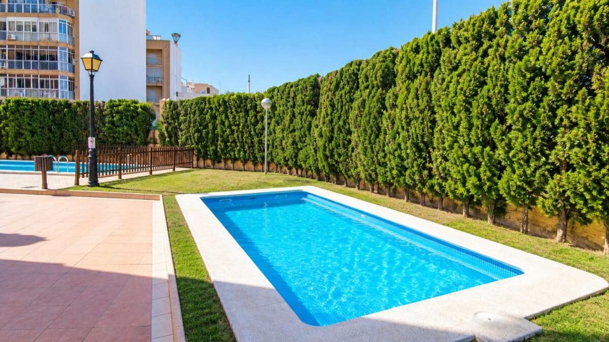 Apartamenty z 2 sypialniami, 85m² w Torrevieja, Hiszpania [ID: 0152-630186]