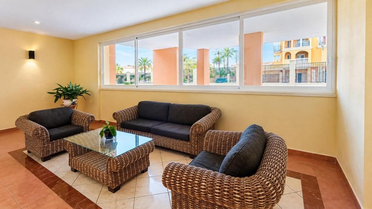 Apartamenty z 2 sypialniami, 85m² w Torrevieja, Hiszpania [ID: 0152-630186]