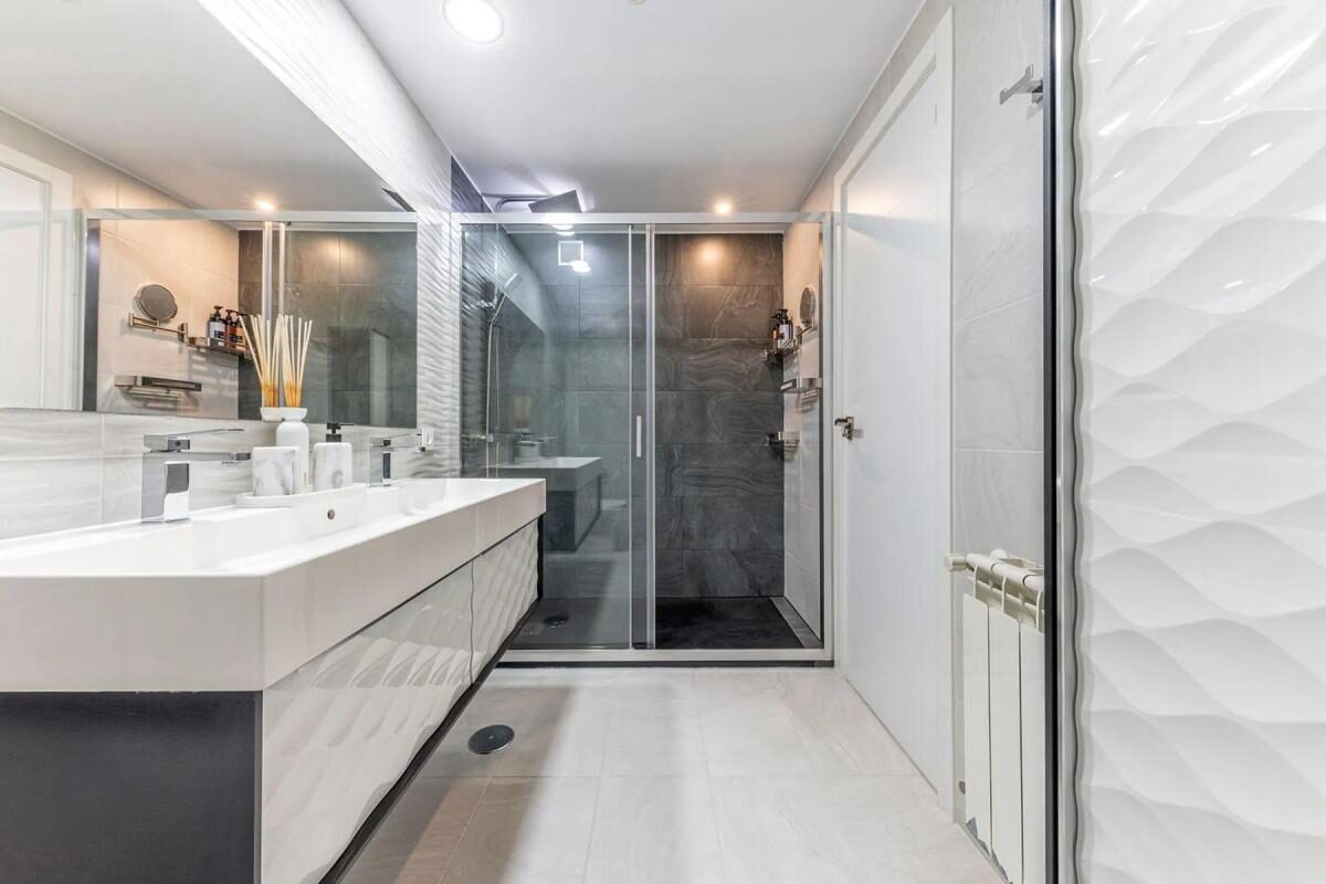 Apartments with 5 bedrooms, 253m² in Alicante, Spain [ID: 0152-630169]