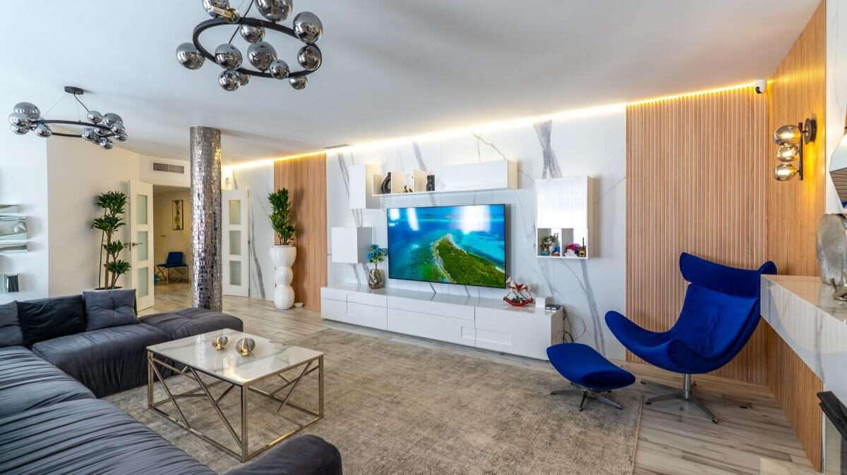 Apartments with 5 bedrooms, 253m² in Alicante, Spain [ID: 0152-630169]