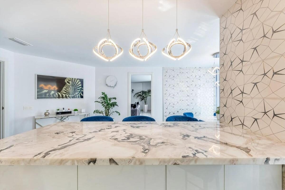 Apartments with 5 bedrooms, 253m² in Alicante, Spain [ID: 0152-630169]