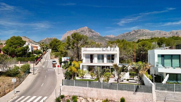 Вилла в Ла Нусия, Испания, 200м² - изображение 10