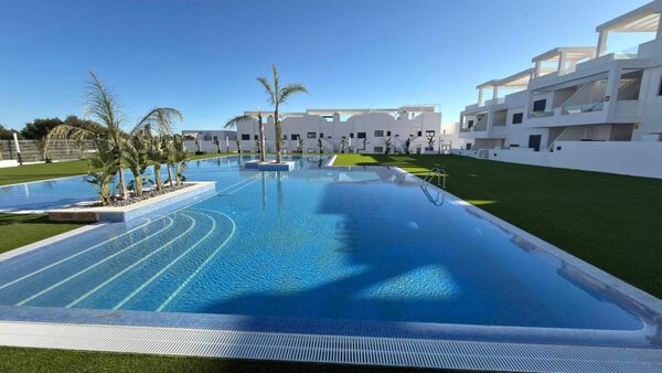 Apartments in Finestrat, Spain, 178m² - image 2