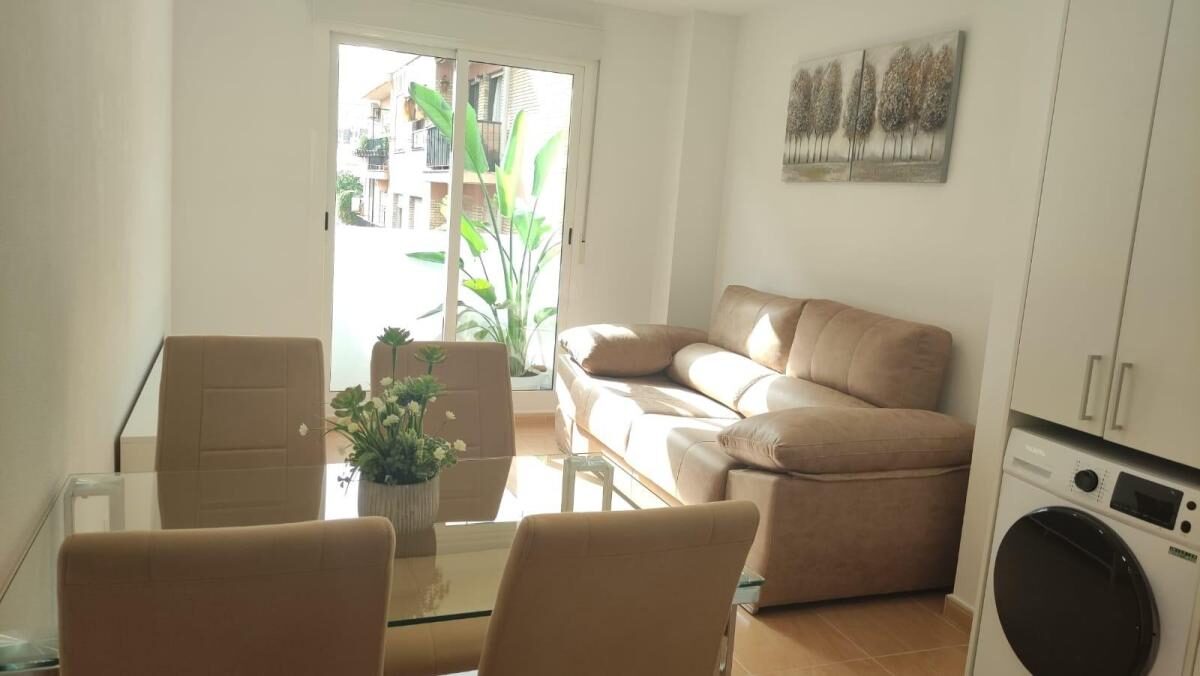 Apartamenty z 2 sypialniami, 56m² w Alicante, Hiszpania [ID: 0152-630148]